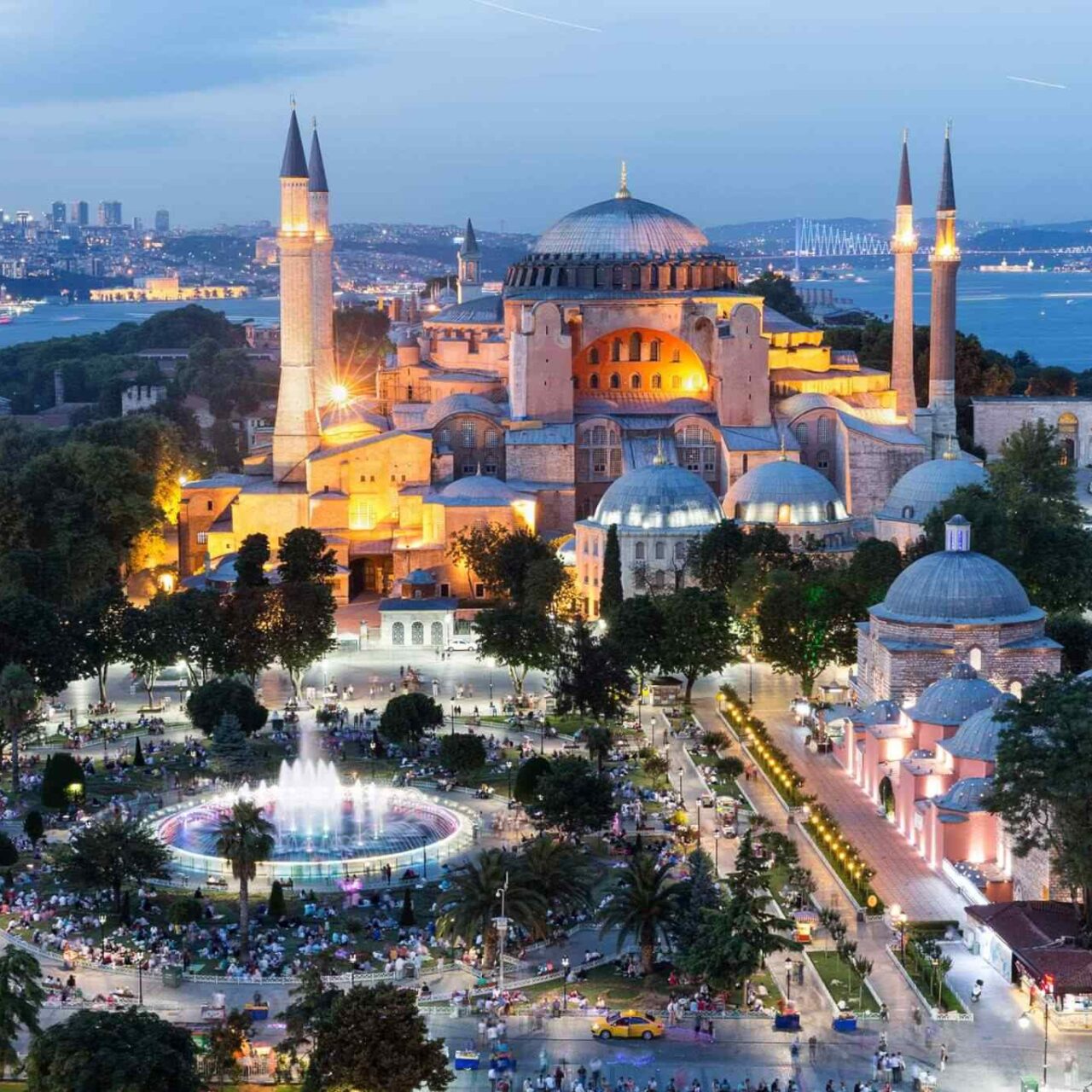 https://eurowayhub.online/wp-content/uploads/2018/09/destination-istanbul-02-1280x1280.jpg